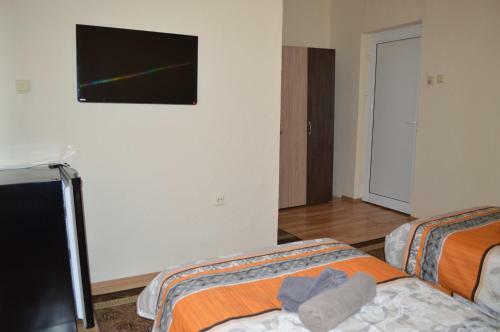 Dionis Hotel