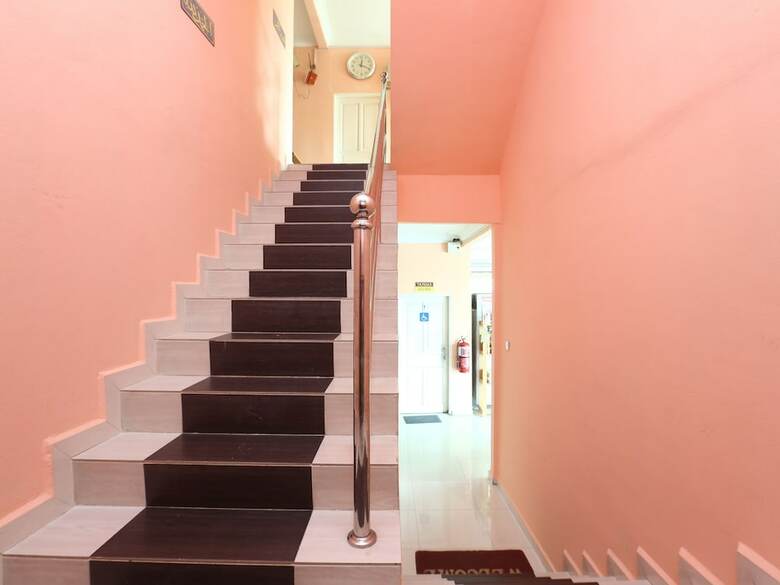 Hotel Oyo 89556 Sa Villa Holiday Inn