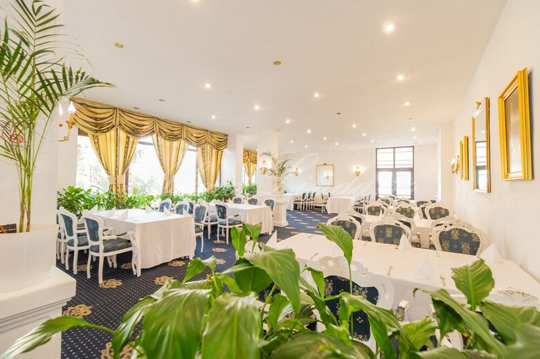Hotel Cetate Imparatul Romanilor