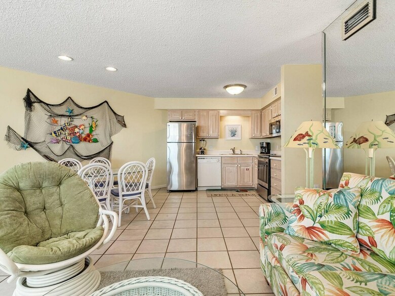 Sandpiper Beachfront Condos By Bender Vacation Rentals