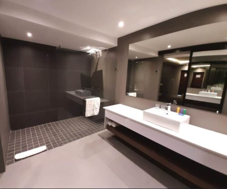 Copperwood Hotel And Conferencing