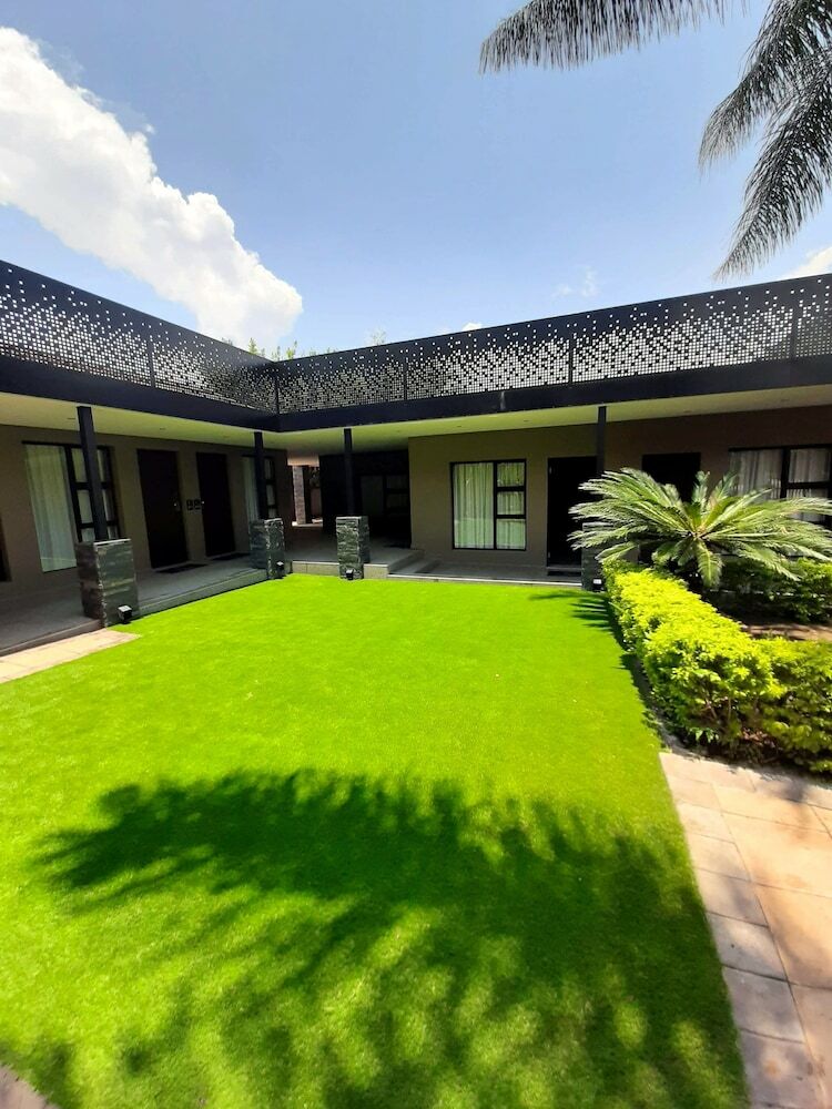 Copperwood Hotel And Conferencing