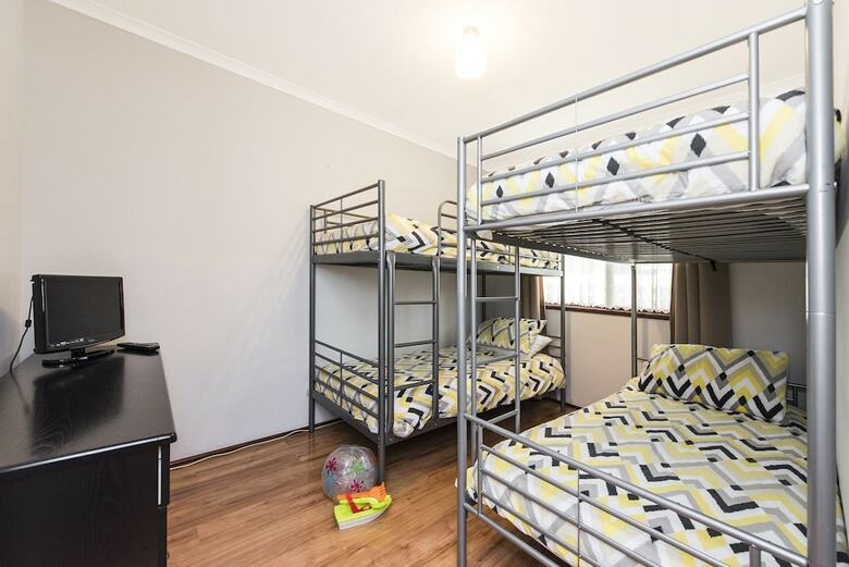 Moore River Retreat - Ideal Family Holiday Home
