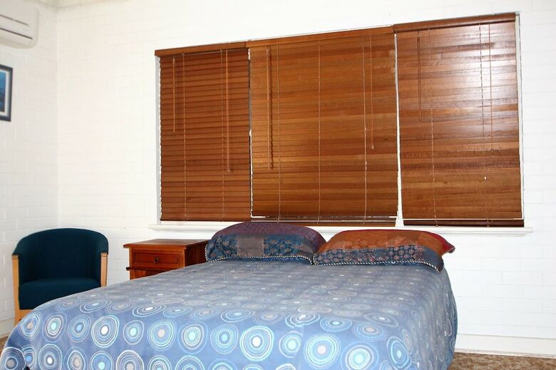 Apartamentos Pine Villas - Walk To Beach Ocean Views