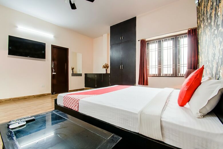 Hotel Oyo 60880 Grand Imperia Inn