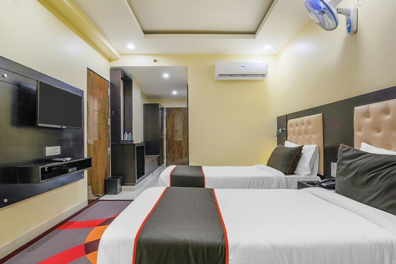 Hotel Collection O 41916 Mansarover