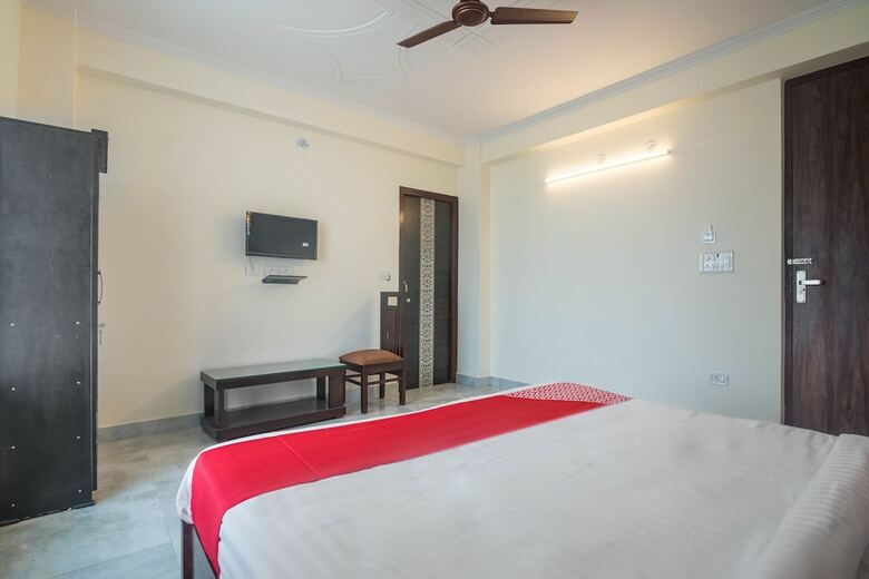 Hotel Oyo Flagship 60887 Kasna