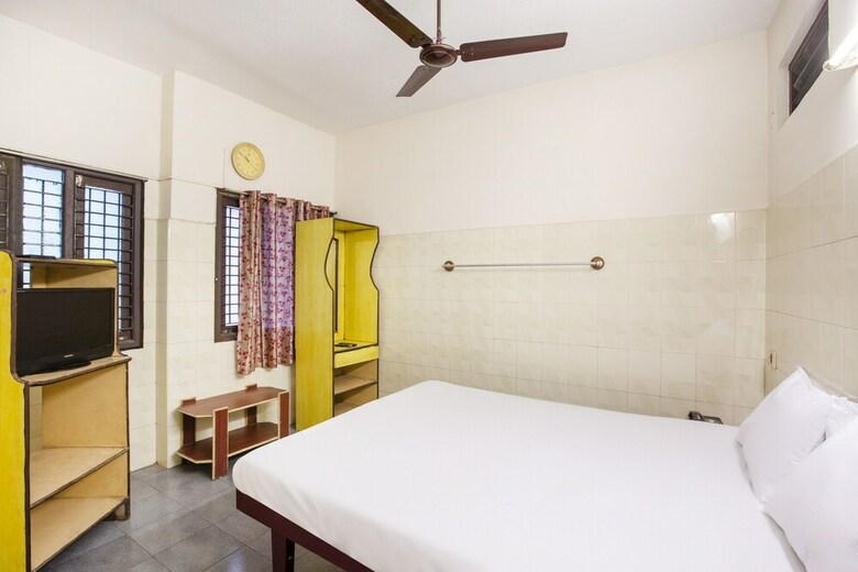 Posada Spot On 45065 New Victory Mansion & Lodging