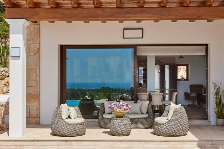 Apartamentos Villa Can Prats, Luxury Villa Surrounded By Nature