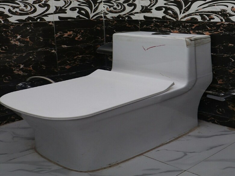 Oyo 61261 Hotel Z
