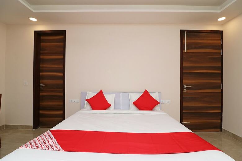 Oyo 37908 Hotel Prime