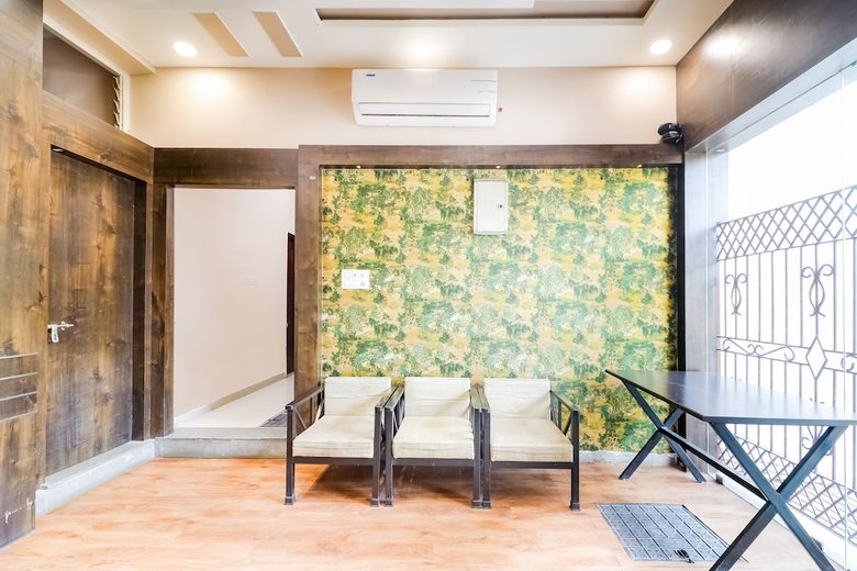 Spot On 37254 Hotel Krishna