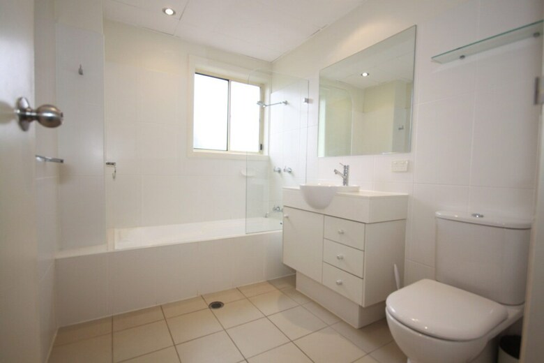 Pacific Blue Apartment 336, 265 Sandy Point Road