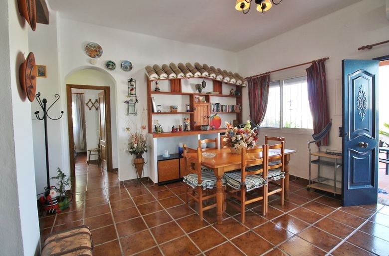 1003 Villa Cornocalejo