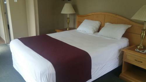 Sunnycrest Motel