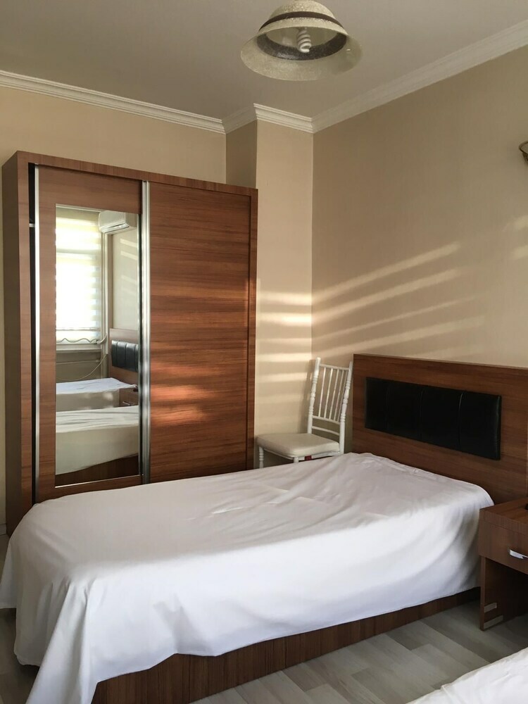 Hotel Sale Otel