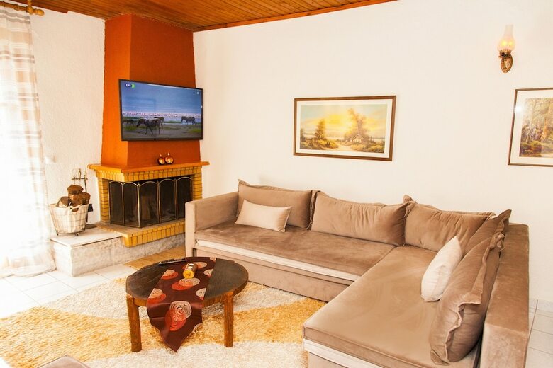Apartamentos Filoxenia Maisonette Downtown Arachova