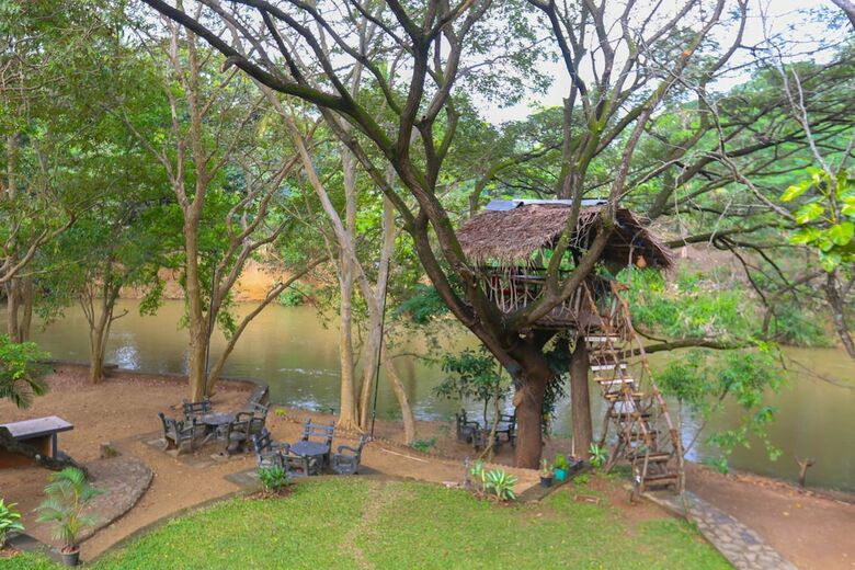 Hotel Grand Kalundawa - Dambulla's Hidden Secret