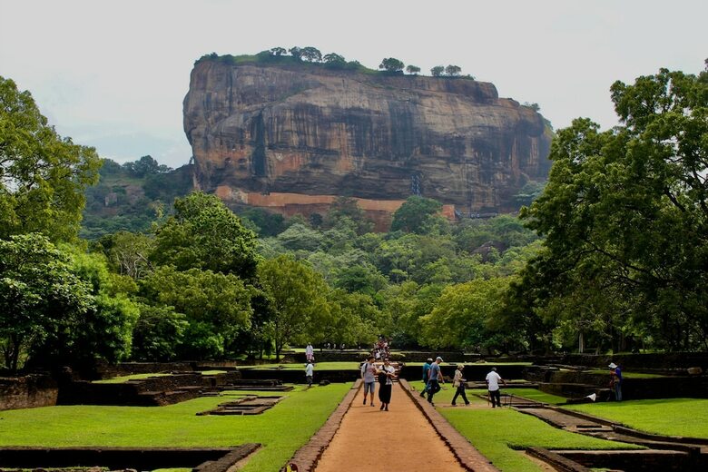 Hotel Grand Kalundawa - Dambulla's Hidden Secret