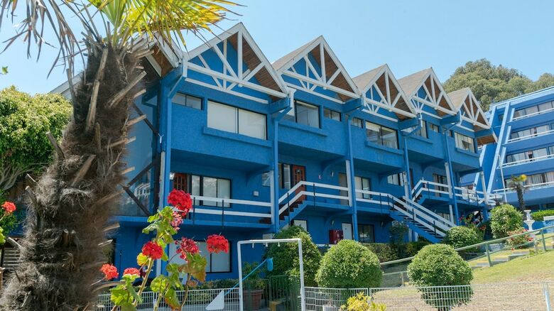 Blue Apart Hotel