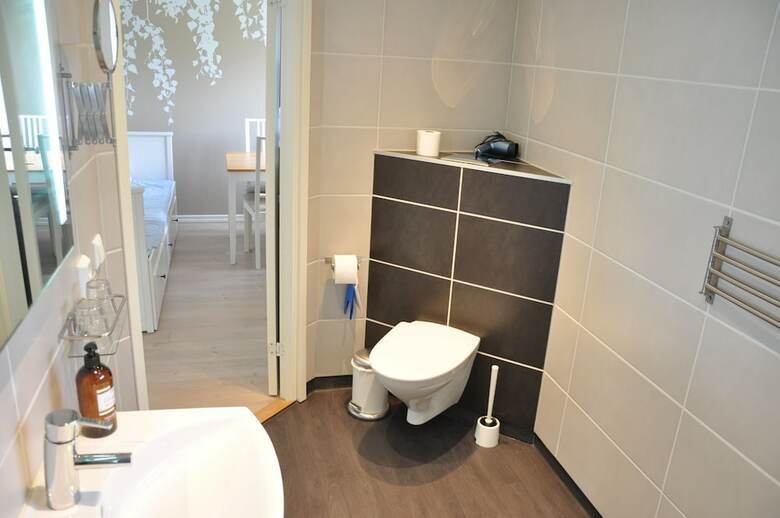 Hotell & Pensionat Bj�rkelund