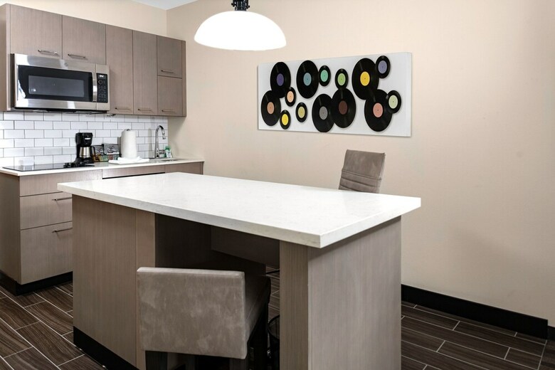 Hotel Hyatt House Nashville Downtown Sobro