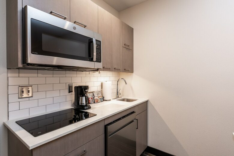 Hotel Hyatt House Nashville Downtown Sobro