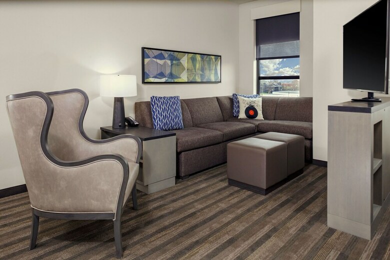 Hotel Hyatt House Nashville Downtown Sobro