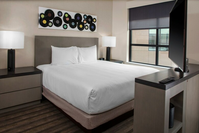 Hotel Hyatt House Nashville Downtown Sobro