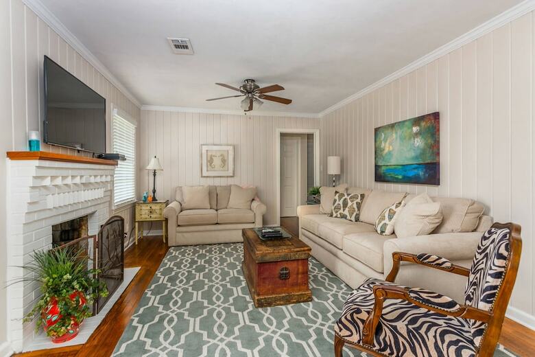 647 Demere Way By Hodnett Cooper
