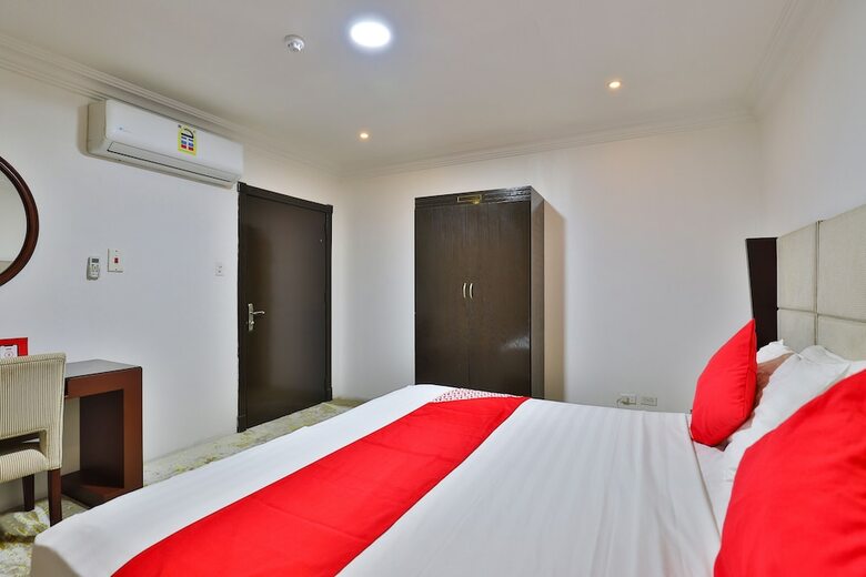 Oyo 326 Barjas Furnished Apartment