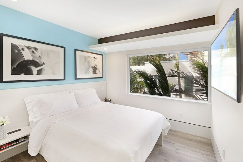 Motel Ocean Treasure Beachside Suites