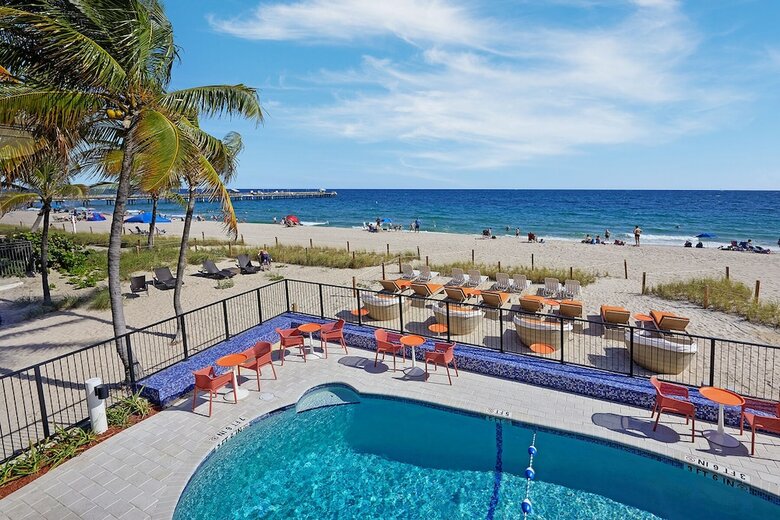 Motel Ocean Treasure Beachside Suites