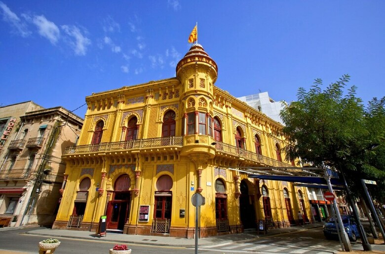 Apartamentos Queen Elisenda