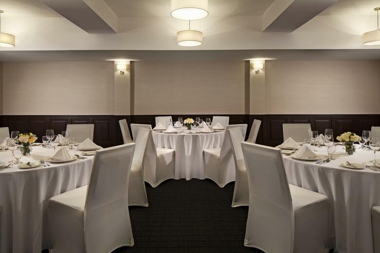 Hotel Four Points By Sheraton Kamloops