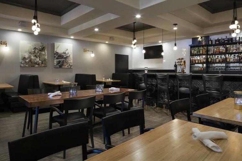 Hotel Four Points By Sheraton Kamloops