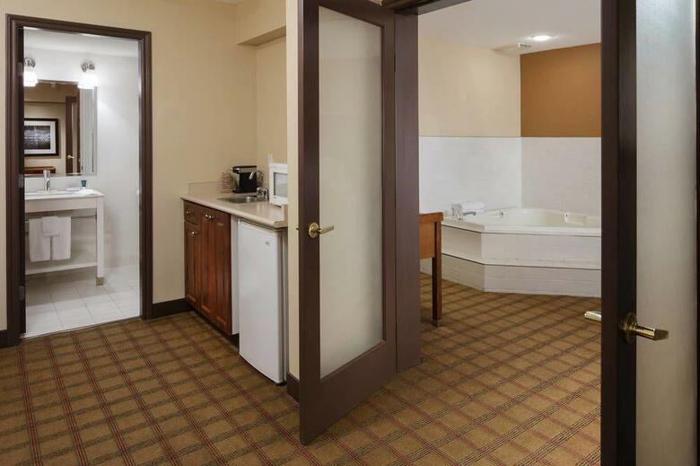 Hotel Four Points By Sheraton Kamloops