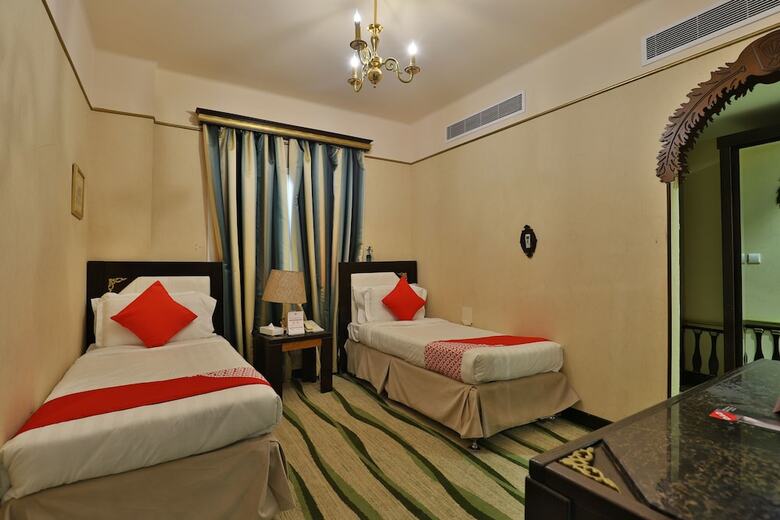 Oyo 335 Manazil Al Ain Grand Hotel