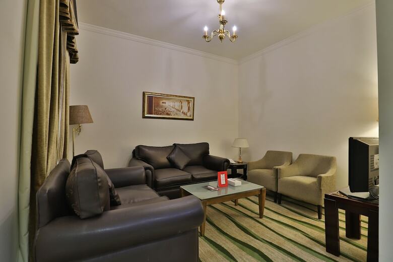 Oyo 335 Manazil Al Ain Grand Hotel