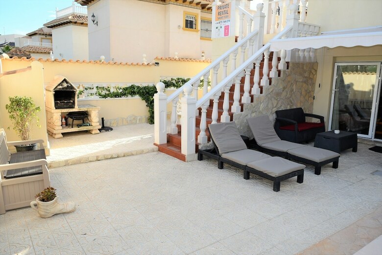 Full Villa With Private Salt Water Pool