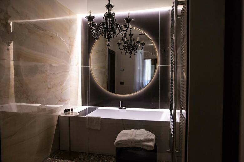 Bed & Breakfast San Maurizio Luxury Suites