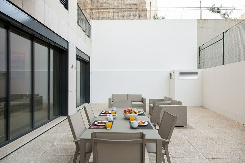 Marqu�s Terrace Deluxe Apartment Rentexperience