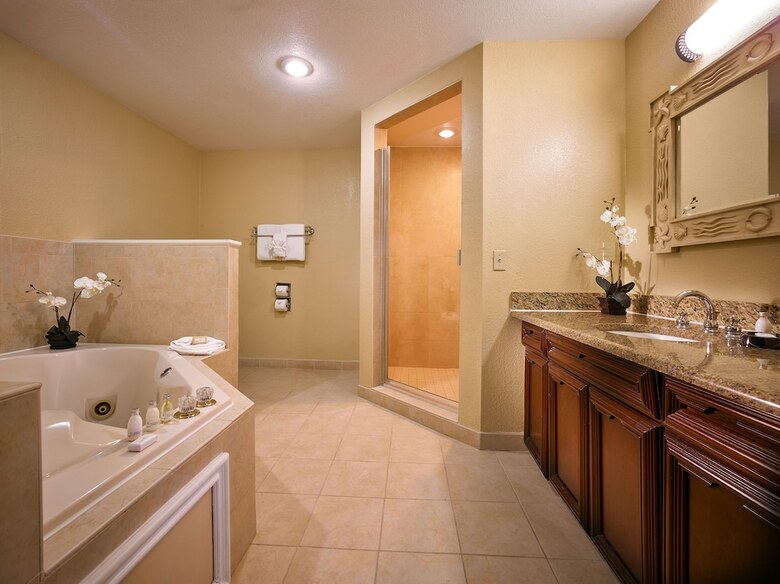 Hotel Plaza Resort & Spa
