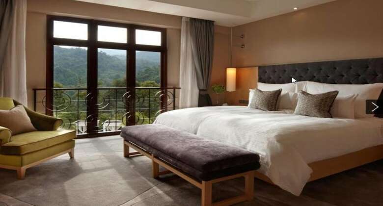 Hotel The Chateau Spa & Organic Wellness Resort