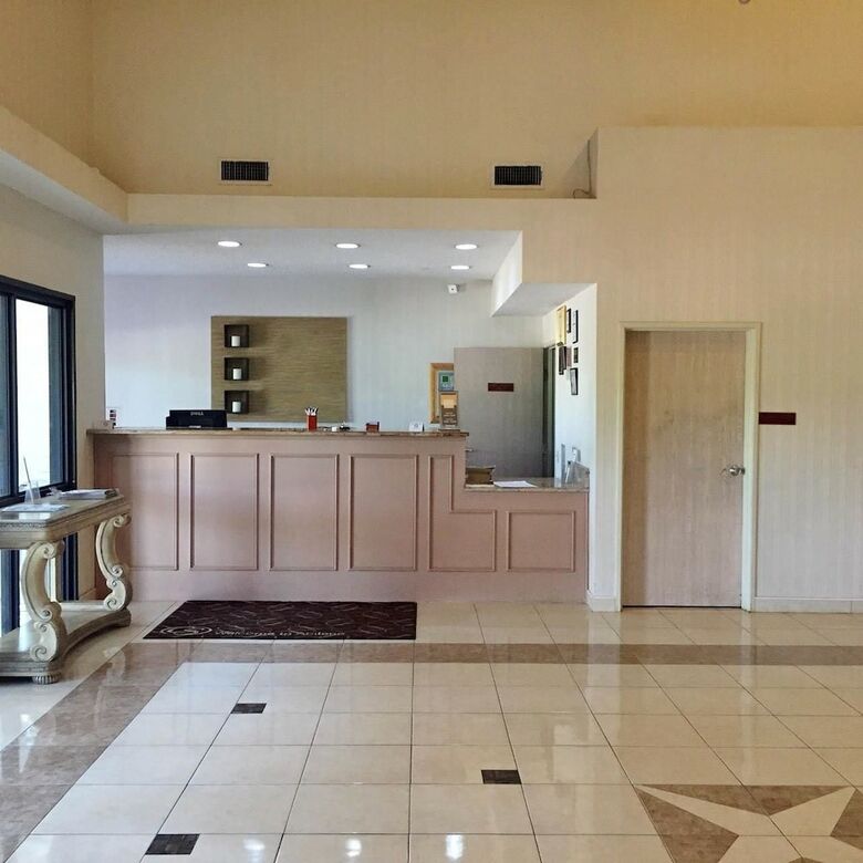 Hotel Americas Best Value Inn & Suites Abilene Mall