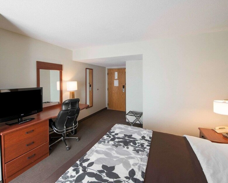 Hotel Sleep Inn & Suites Princeton I-77