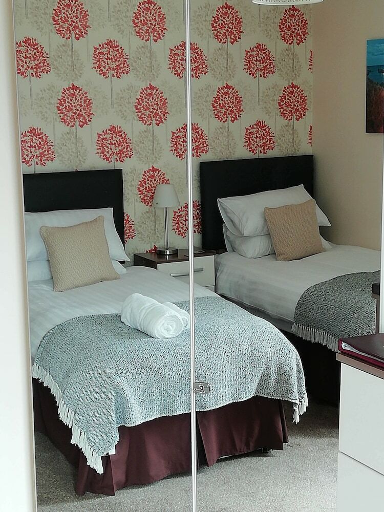 Bed & Breakfast The Lansbury Guest House