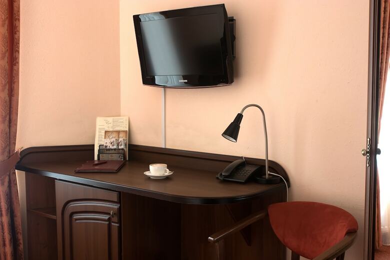 Edem Hotel Lviv