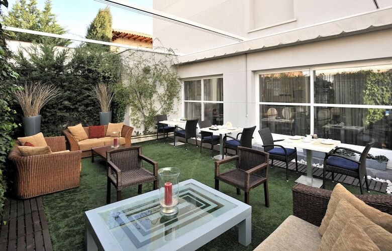 Hotel Globales Acis Y Galatea