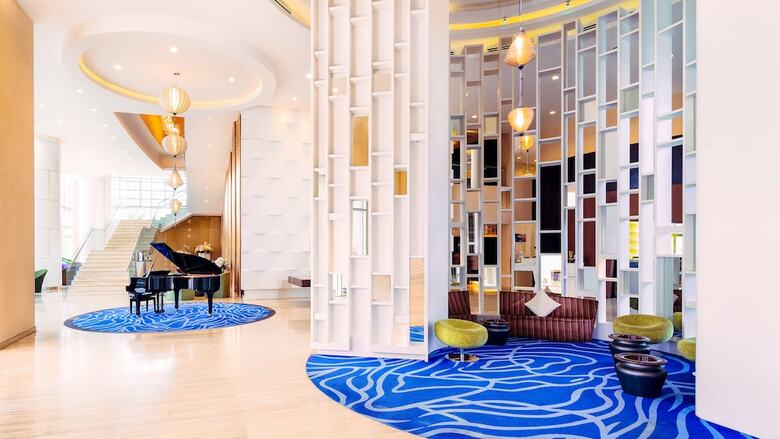 Hotel Grand Mercure Danang